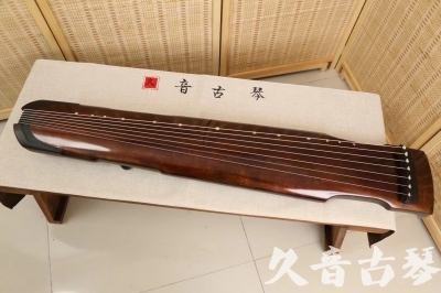 自贡市●久音古琴   ●佳品推荐  20240708 [98CM小膝琴仲尼式]